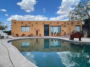 2715 N Silverbell Rd, Tucson, AZ 85745
