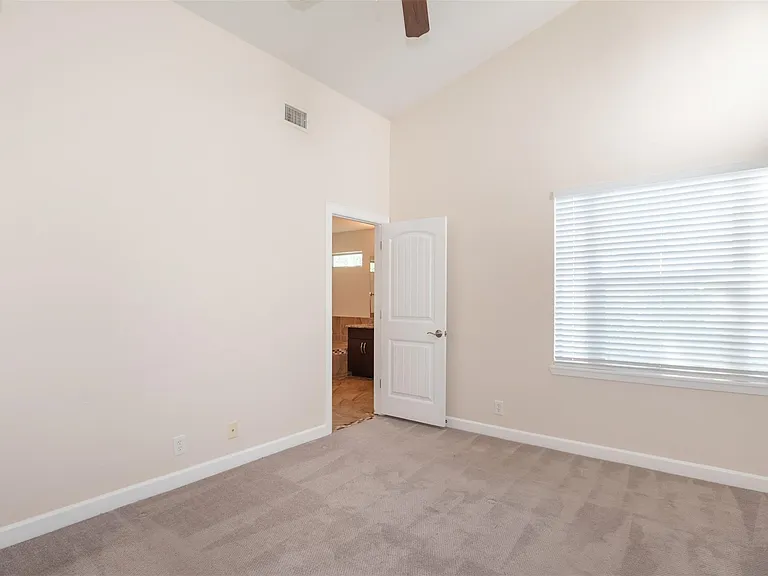 1514 Betty Jo Dr #B — Photo 25