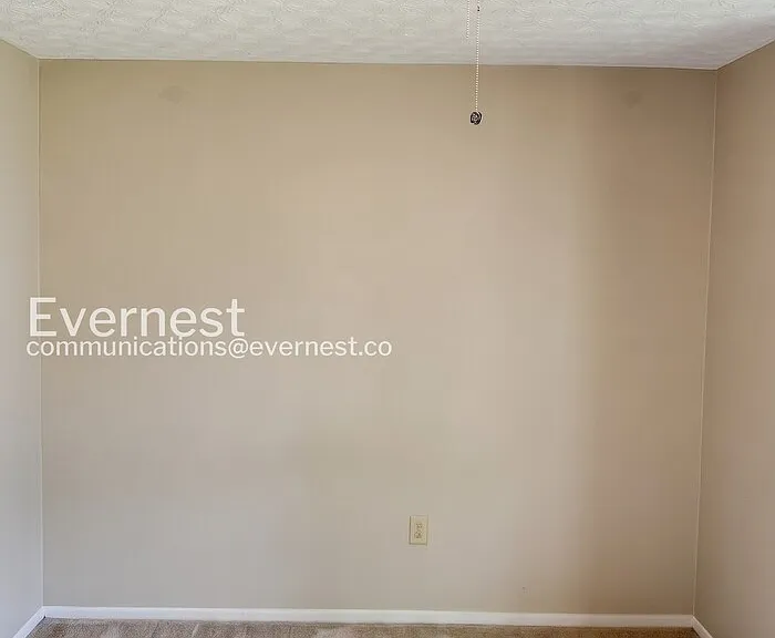 1268 Michigan Ave — Photo 18