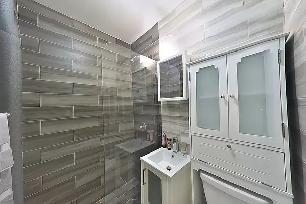 Rented by Platinum Properties | media 25