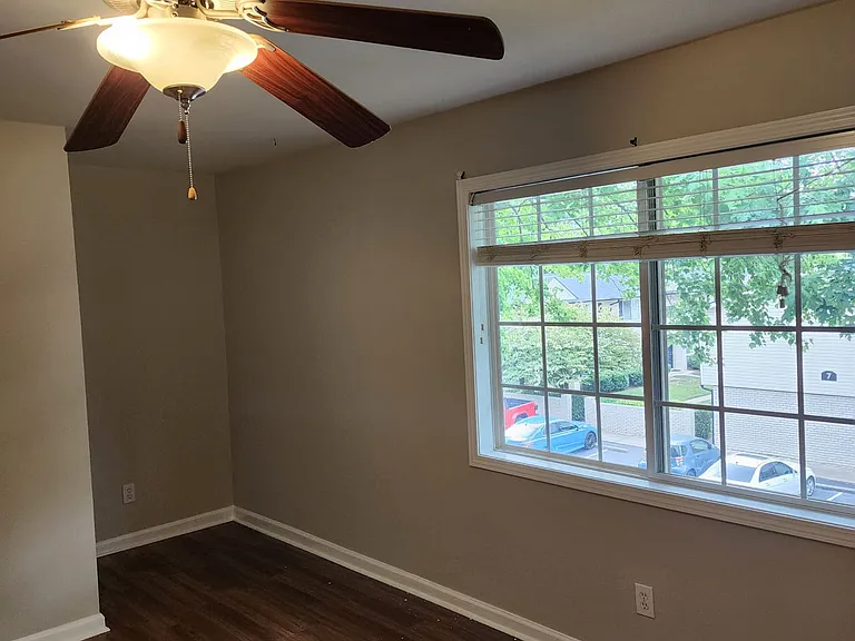6940 Roswell Rd #19C — Photo 13