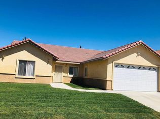 221 Telega Pl, Palmdale, CA 93550