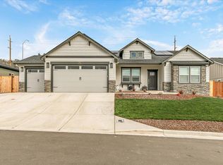 2782 High Cedars Ln, Medford, OR
