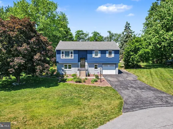 1560 Seltzer Ct, Mechanicsburg, PA 17050