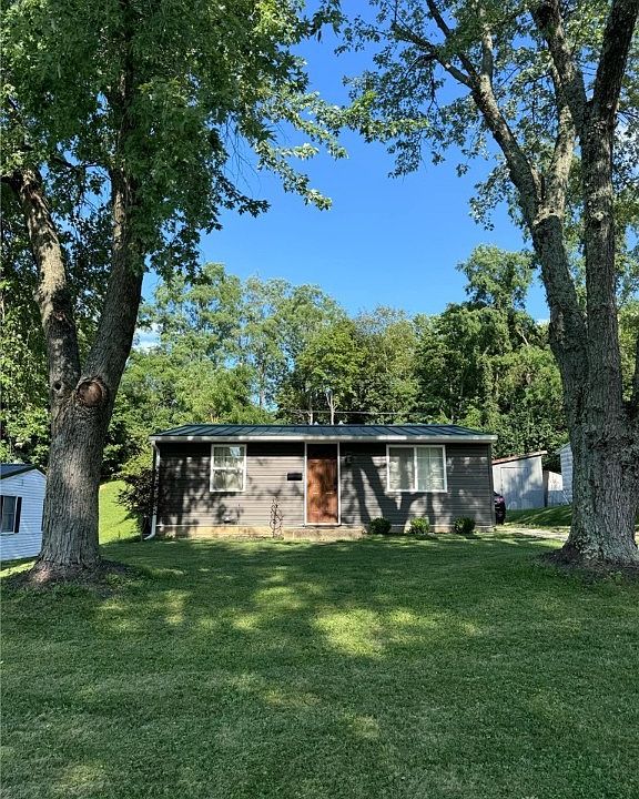 1st image of 7 Shady Ln