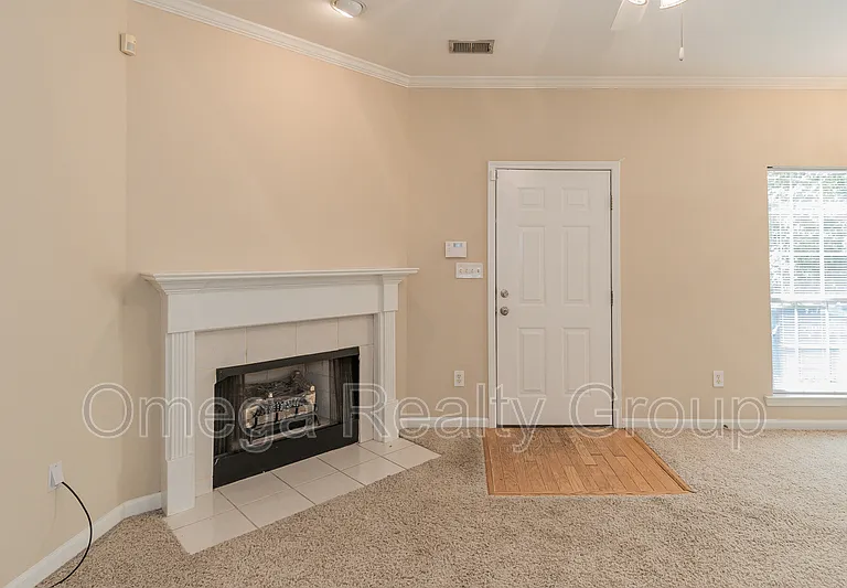 570 Treymoor Lake Cir — Photo 6