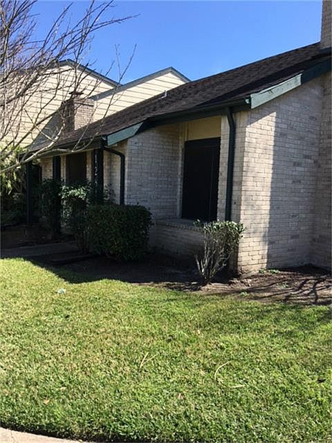 1st image of 12813 Carvel Ln