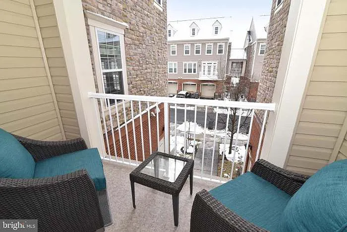 42594 Sunset Ridge Sq — Photo 14