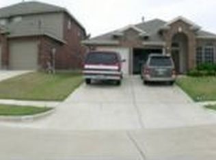1300 Valley Stream Cir, Wylie, TX 75098
