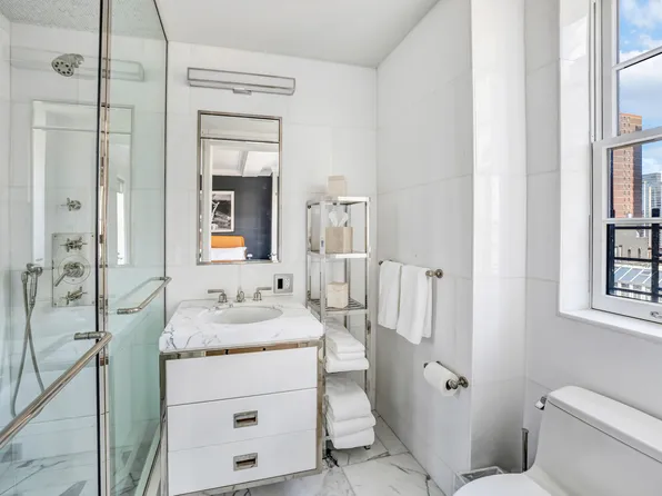 141 East 88th Street 10A image 9 of 9