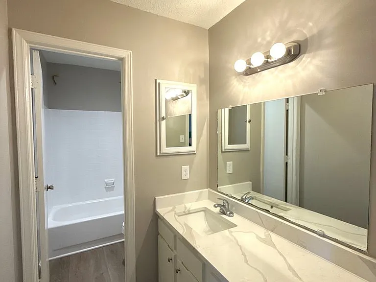 11537 Turn Stone Ct — Photo 13