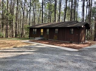 72 Barefoot Dr, Chapel Hill, NC 27517