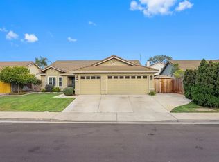 231 Grapewood Ct, Oakdale, CA 95361