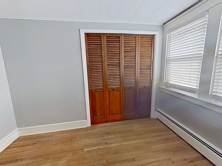 835 Latimer St — Photo 10
