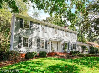 9015 Charles Augustine Dr, Alexandria, VA 22308