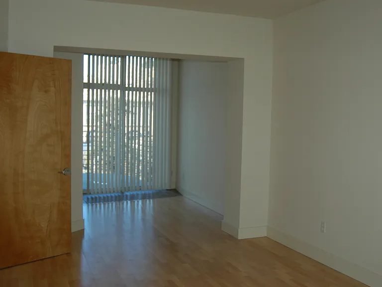 1630 California Street — Photo 27