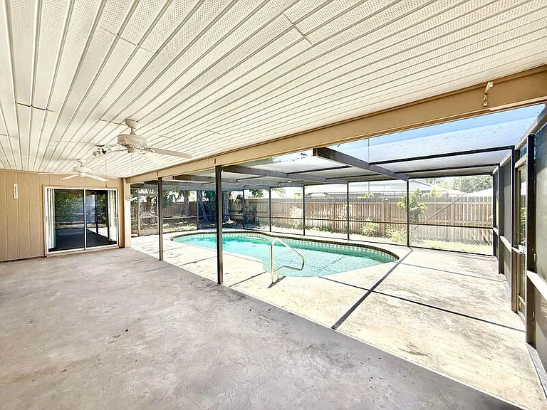 3777 Gatewood Dr — Photo 58