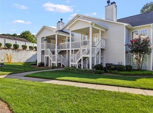 7404 Riverview Knoll Ct, Clemmons, NC 27012