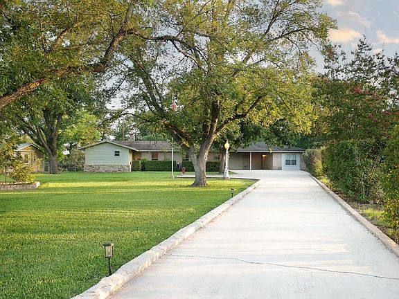 2nd image of 129 Paradise Ave