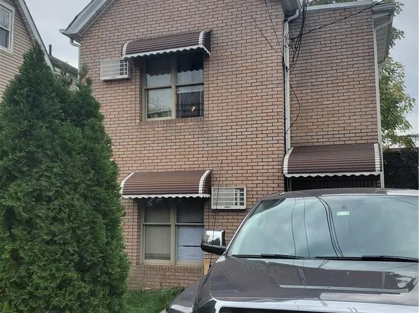 710 E 218th Street, Bronx, NY 10467