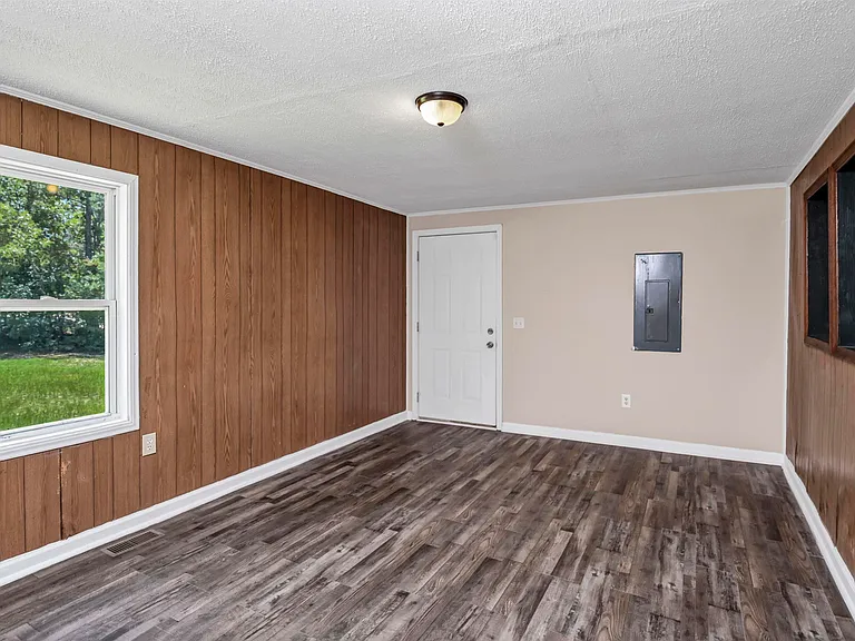477 Bush Berry Rd — Photo 9