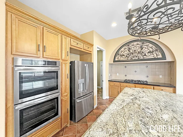 1348 N Paradise Ridge Way — Photo 13