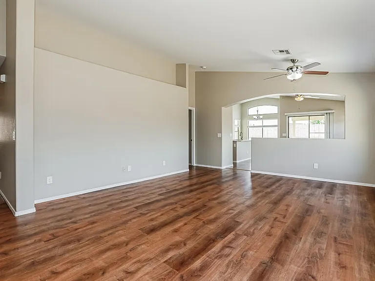 2049 W Gold Mine Way — Photo 3