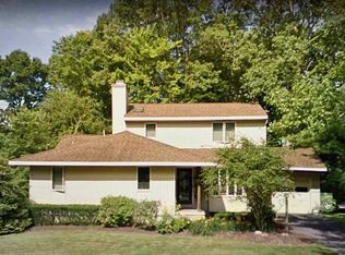 33 Albin Rd, Delmar, NY 12054