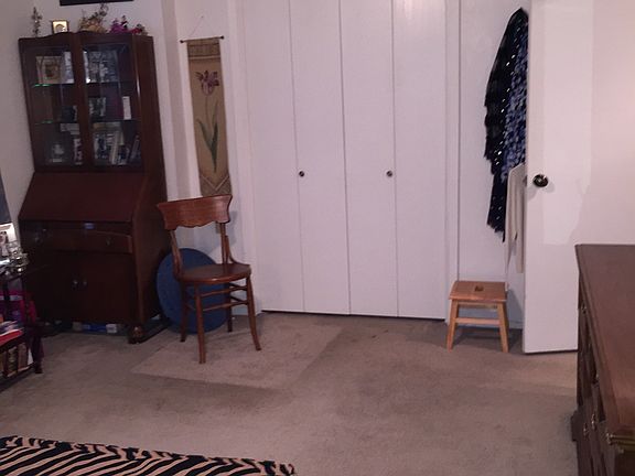2 closets in Master bedroom