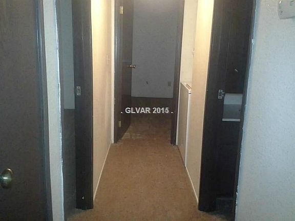 4th image of 4700 Obannon Dr
