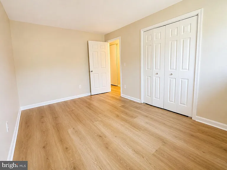 1200 Bond St — Photo 28