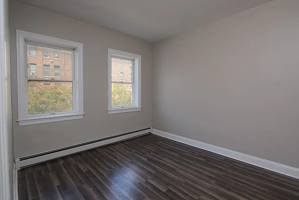 Sold by Perl Group Real Estate | media 5
