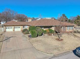 800 N 5th St, Ponca City, OK 74601