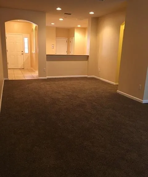 Living Room/Dining Room