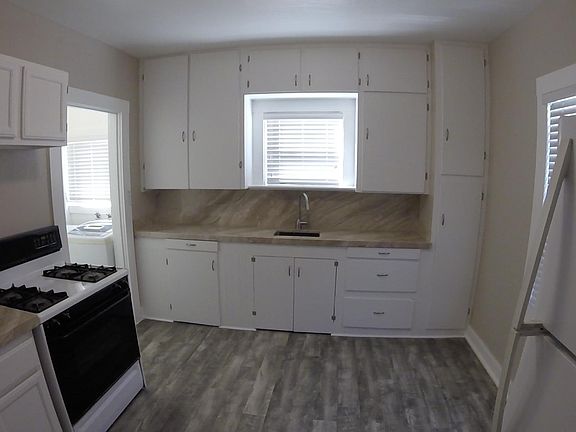 5th image of 857 W Taylor St #1