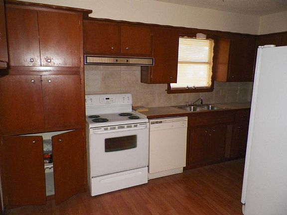 4th image of 2339 NW Austin Dr