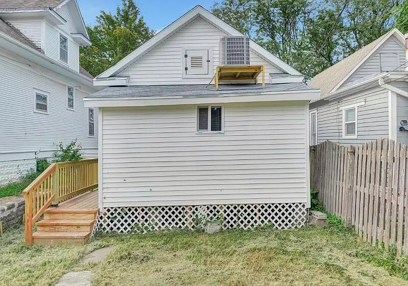 2 bed, 1.0 bath, 576 sqft, $1,449 — Photo 3