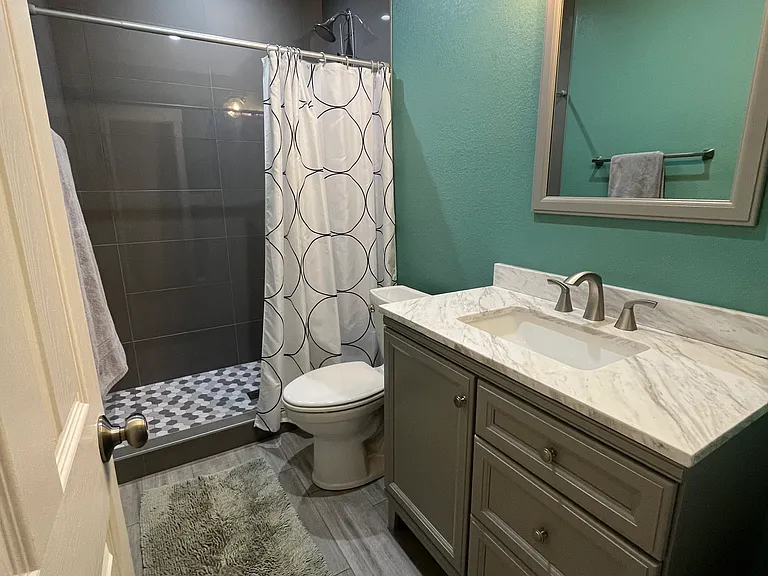 5083 N Xenia St — Photo 44