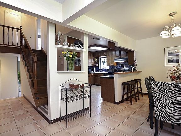 Front Entry open to Breakfast area