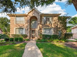 3810 Canary Grass Ln, Houston, TX 77059