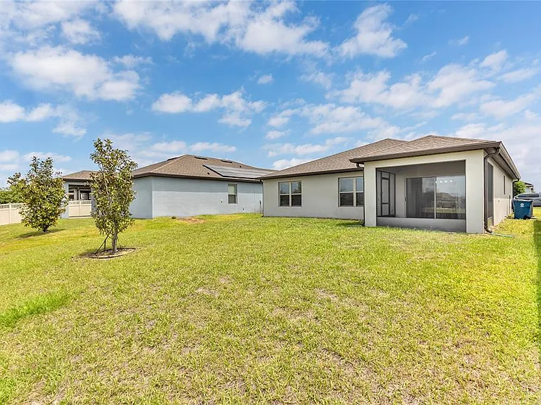 747 Citrus Isle Dr — Photo 5