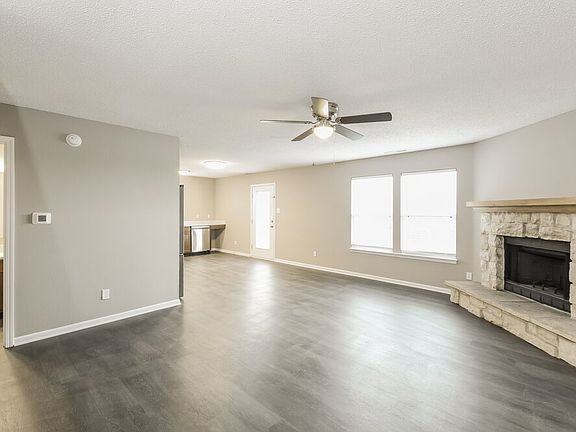 4th image of 9291 Amberleigh Dr
