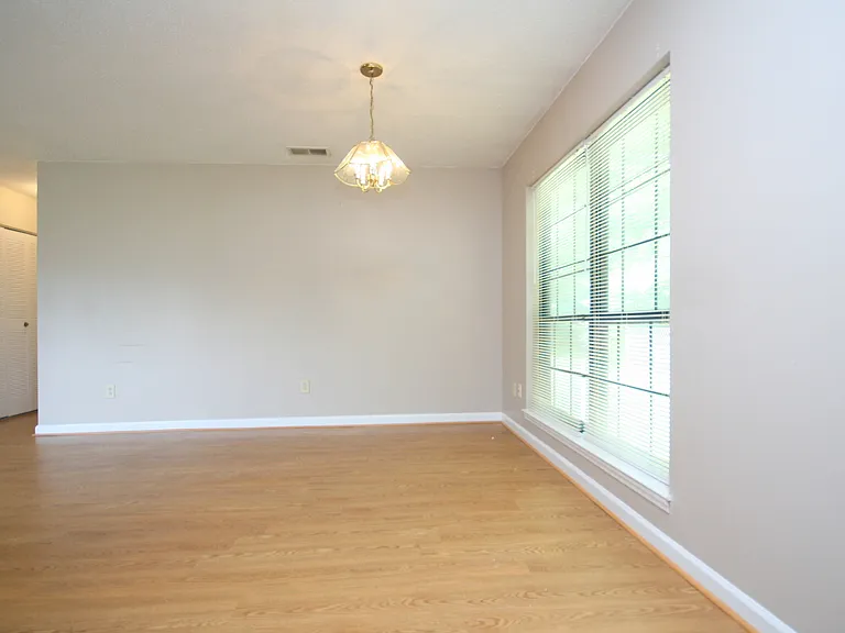 111B Westscott Dr — Photo 7