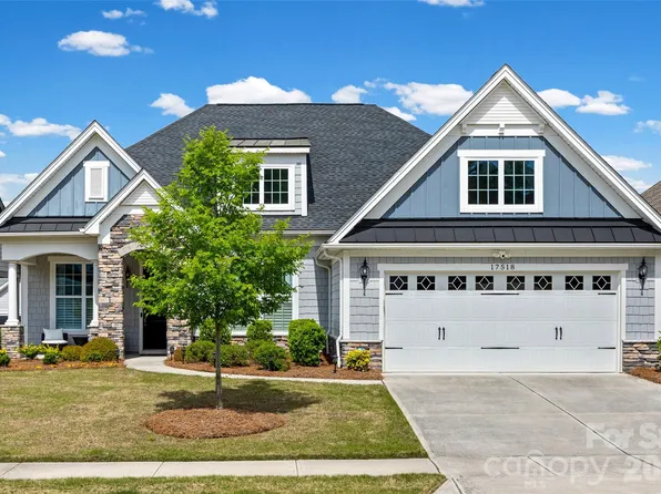 17518 Langston Dr, Charlotte, NC 28278