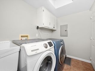 16743 Paxton Ave APT 3N, Tinley Park, IL 60477