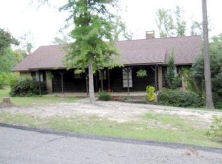 19 Pinecrest Pl, Laurel, MS 39440
