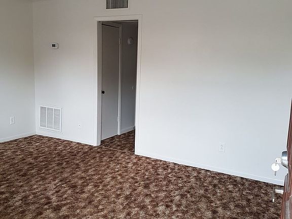 2nd image of 609 E Inskip Dr APT 24