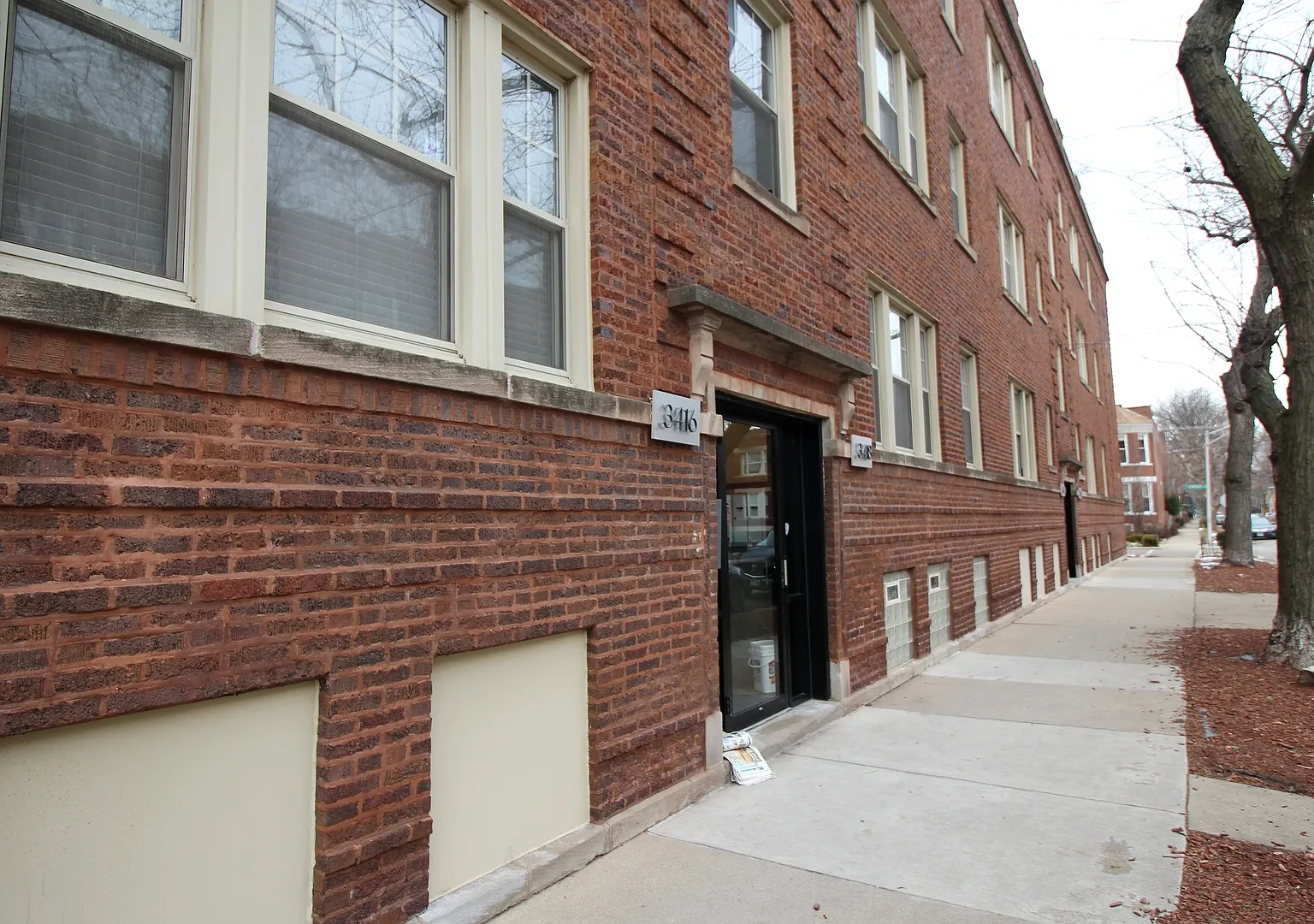2 bed, 1000 sqft, $2,195 — Photo 1