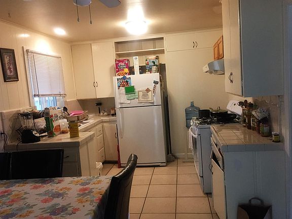 5th image of 4916 E Illinois Ave
