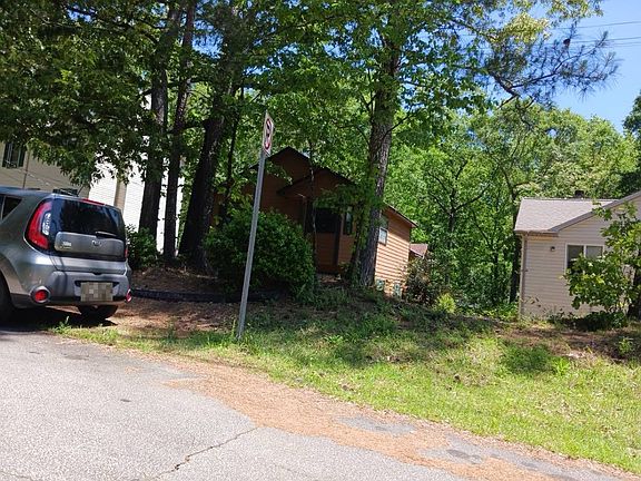 2nd image of 4440 Joseph Dr
